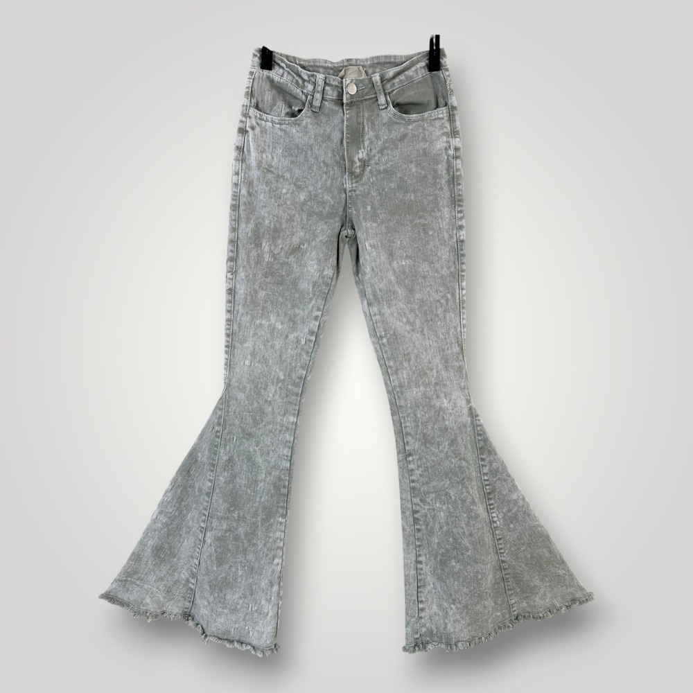 Saints & Hearts Grey Acid Wash Bell Bottom Flare Jeans Raw Hem Womens S 27x34